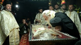 Ce este bine să oferi de pomană oamenilor sărmani de Sfânta Parascheva