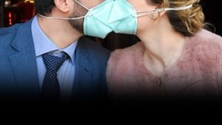 VIDEO - Deputați infectați, la terapie intensivă după nuntă