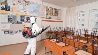 c&acirc;nd se &icirc;nchid școlile