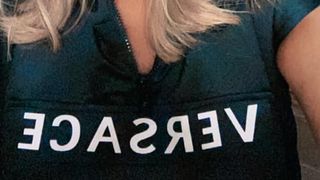 Loredana Groza, criticată de un celebru prezentator tv: &rdquo;Lori, este prea mult! Aveai un  farmec aparte, acum ai distrus tot! Nu am &icirc;nțeles de ce a trebuit să te mutilezi așa?!&rdquo; EXCLUSIV