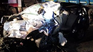 Accident tragic &icirc;n Vaslui! Un t&acirc;năr a murit, după ce a intrat cu 180 km/h &icirc;ntru-un camion