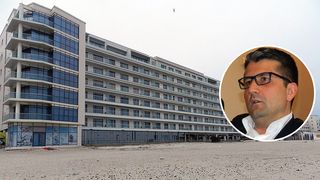 Foştii primari ai Constanţei, Decebal Făgădău şi Radu Mazăre, trimişi în judecată de DNA. Hotel construit pe plaja din Mamaia