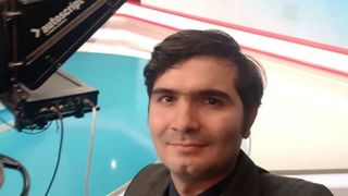 Bogdan Anicescu, interpretul care traduce mesajele autorităților pentru persoane cu deficiențe de auz, și-a pierdut un prieten: ”În inimile noastre te vom purta pentru totdeauna!”