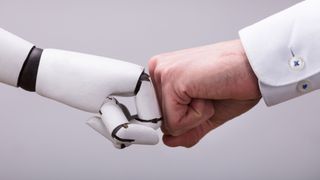 Din cauza pandemiei de COVID-19, roboții vor ajunge să lucreze în locul oamenilor. Milioane de locuri de muncă sunt în pericol