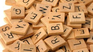 Cum se scrie corect: căpșuni sau căpșune