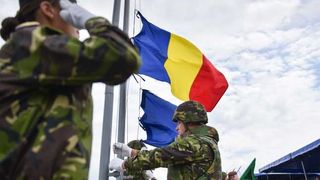 Tradiții și obiceiuri ale militarilor de Ziua Armatei. Ce fac aceștia în această zi