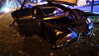 VIDEO - Accident la limită. Mașinile arată ca strivite de buldozer