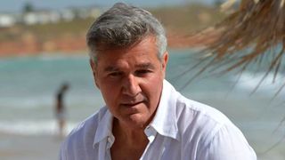 Solistul trupei Taxi, replică în versuri pentru Dan Bittman: ” Problema e că nu-s toți deştepți ca tine, țara e plină de proşti ca mine!”