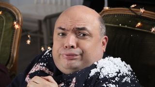 Actorul Constantin Zamfirescu, primul mesaj din spital: &rdquo;Nu sunt singur! Vă am pe toți, aici, cu mine!&rdquo; &rdquo;Gogoașă&rdquo; din &rdquo;Trăsniții&rdquo; are cancer