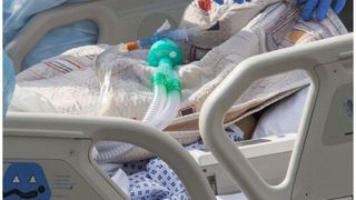 Bilanț coronavirus 25 octombrie. Cod roșu la Terapie Intensivă: 828 de pacienți se află la ATI &icirc;n acest moment