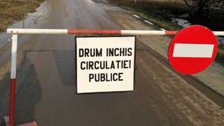 Drum judeţean închis din cauza inundaţiilor