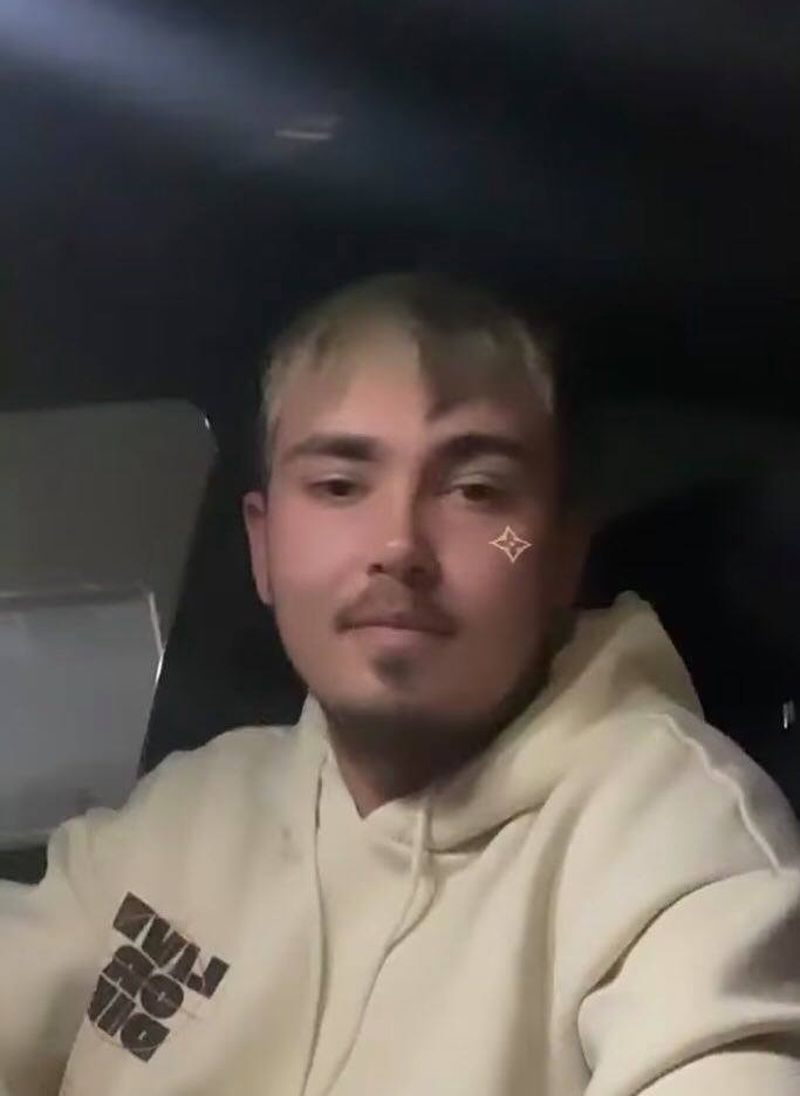 berna de la puterea dragostei alături de un bărbat