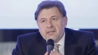 "În maxim o lună, cazurile COVID se pot dubla, iar mortalitatea se va tripla". Alexandru Rafila, semnal de alarmă