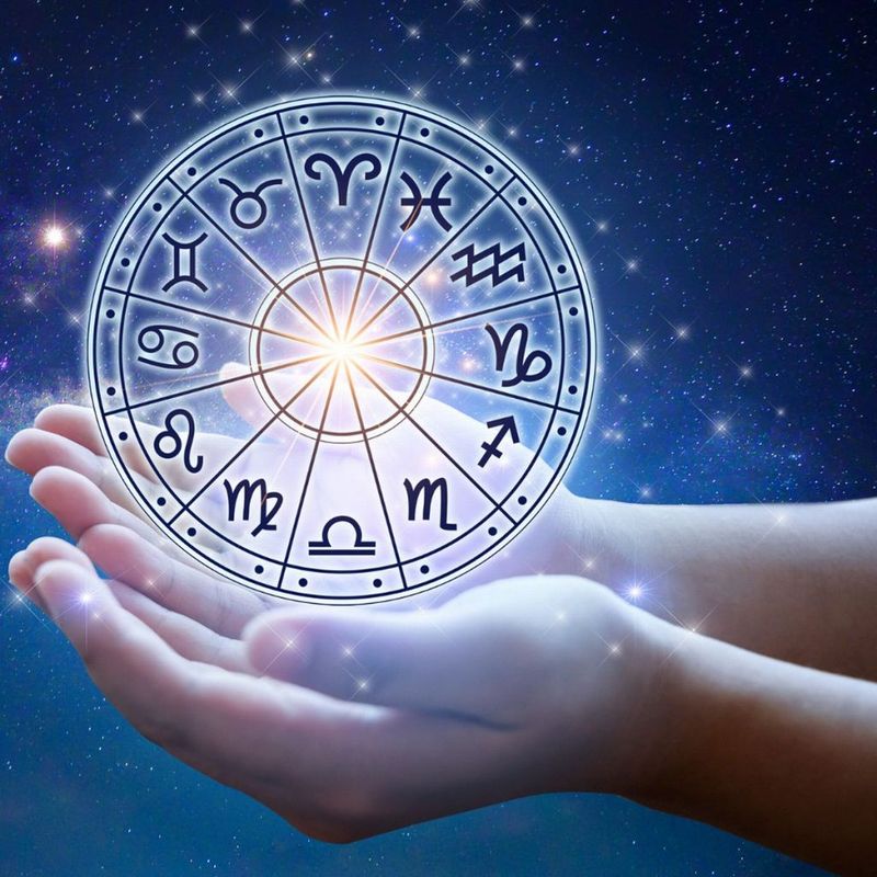 Horoscop 3 noiembrie 2020