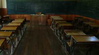 Numărul unităţilor de învăţământ aflate în scenariul roşu a trecut de 4.000