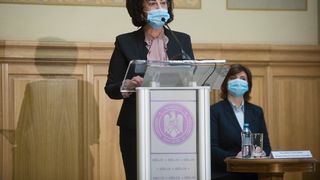 Secretarul de stat în cadrul Ministerului Educaţiei, Luminiţa Barcari, a demisionat
