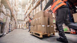 S-a infectat cu noul virus după ce a manipulat carne congelată adusă din Germania