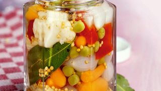 Reteta: Cata sare se pune la muraturi