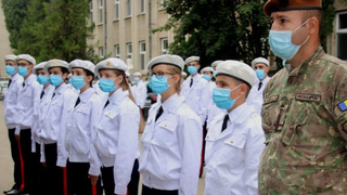 Școlile militare trec &icirc;n regim online