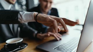 Ghidul &icirc;ncepătorului la pariuri sportive