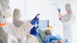 Anthony Fauci aruncă bomba! Un vaccin pentru Covid-19 este la orizont, dar va fi insuficient pentru eradicarea bolii