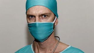 Anunțul oficial al autorităților: 8.262 de cazuri noi de COVID-19. 186 de noi decese la nivelul întregii țări