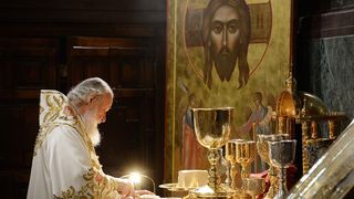 Starețul unei mănăstiri celebre din România, în stare gravă la ATI cu coronavirus