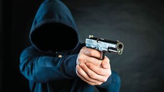 Poliția a găsit un posibil suspect pentru jaful de ieri de la o bancă din București