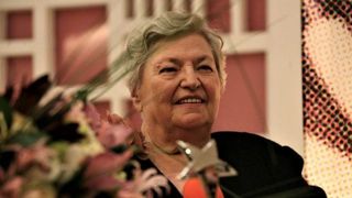 Draga Olteanu Matei a fost înmormântată la Piatra Neamţ cu onoruri militare