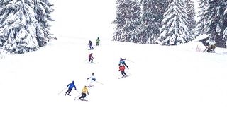 VIDEO - Tarifele pentru vacanța pe pârtie au crescut mult