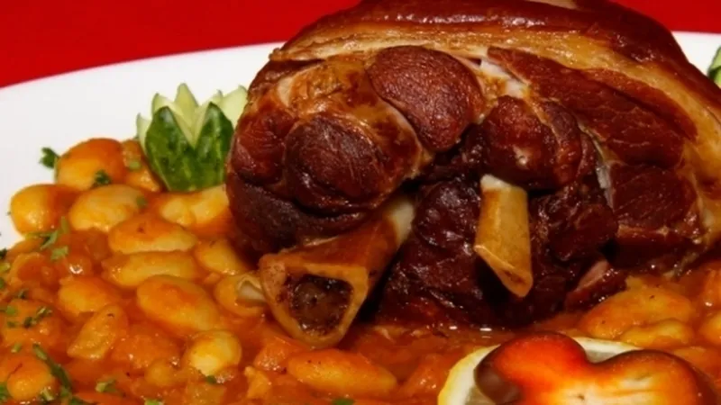 Ce se mănâncă de 1 Decembrie 2020?