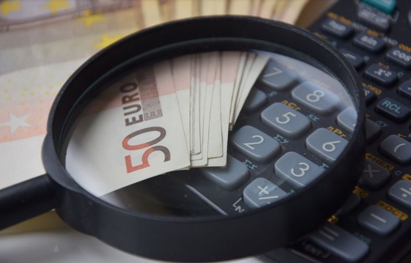 curs valutar 4 decembrie 2020