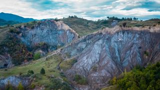 s&acirc;mbătă roventura kanal d