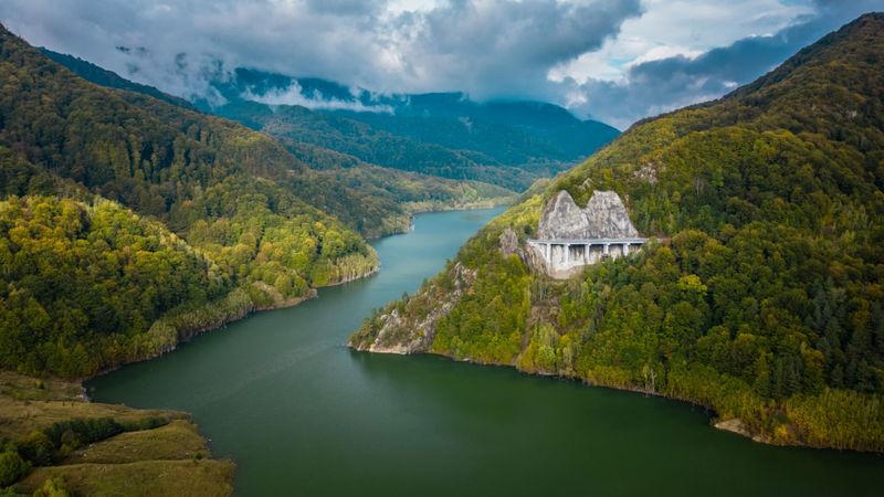 sâmbătă roventura kanal d