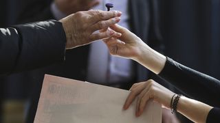 Milioane de români trebuie să știe asta. Ce se întâmplă cu buletinul la Alegerile Parlamentare 2020