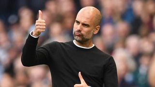 Pep Guardiola - un antrenor a cărui tactică se bazează pe importanta spaţiului