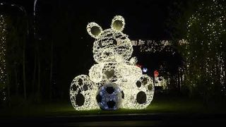 Când se aprind luminițele în București 2020? 