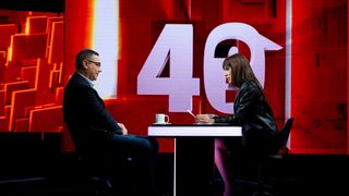 Victor Ponta, următorul invitat la “40 de întrebări cu Denise Rifai”