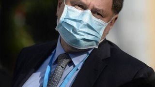 Alexandru Rafila, propunerea de premier din partea PSD. Ce spune despre colaborarea cu partidul AUR care respinge masca de protecție