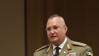 Prima decizie a noului premier interimar. Cine a plecat din Guvern