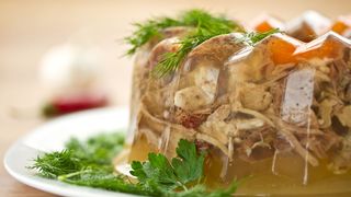 Piftie. Cea mai bună rețetă pe care numai marii bucătari o știu