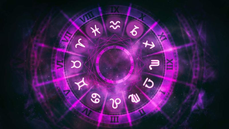 Horoscop 11 decembrie 2020