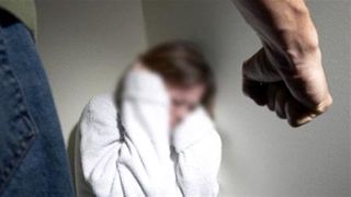 Femeie din Constanța, terorizată de fostul iubit: ”Mă va tăia și mă va arunca în canal!”