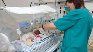 Cel mai mic număr de nașteri din ultimii 7 ani. Pandemia a fost presimțită de români?