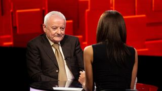 Câți bani are astăzi Irinel Columbeanu! Este atât de sărac pe cât se crede? Suma  incredibilă pe care a spus-o la ”40 de întrebări cu Denise Rifai” VIDEO