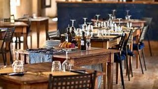 VIDEO -Craiovenii se bucură de redeschiderea parțială a restaurantelor