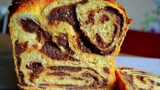 Cea mai buna faina pentru cozonac - Reteta cozonac care se desface fasii