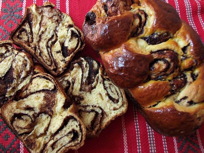 Cea mai buna faina pentru cozonac - Reteta cozonac care se desface fasii