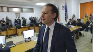 Guvernul Cîţu, învestit cu 260 voturi „pentru”. Depunerea jurământului va avea loc la ora 20.00