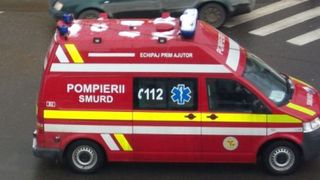 Accident de proporții pe DN 65. Trei mașini s-au ciocnit din plin